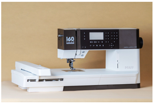 PFAFF Creative Ambition™ 640 + Free 10 embroidery thread