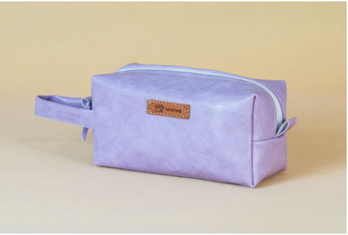 PFAFF Creative Ambition™ 640 + Free 10 embroidery thread