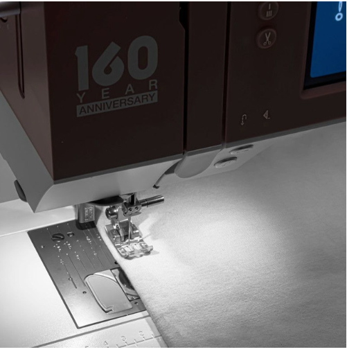 PFAFF Quilt Ambition™ 635