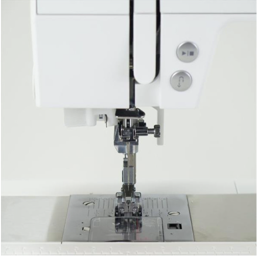 PFAFF Passport™ 3.0 Sewing Machine
