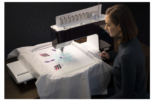 PFAFF creative™ icon™ 2 Large Embroidery Unit