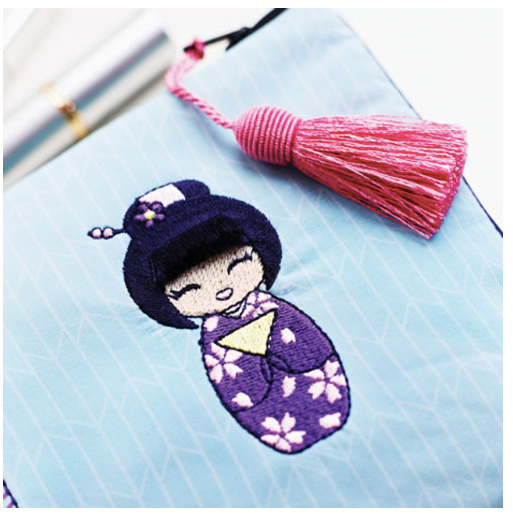 creative™ Petite Square Hoop