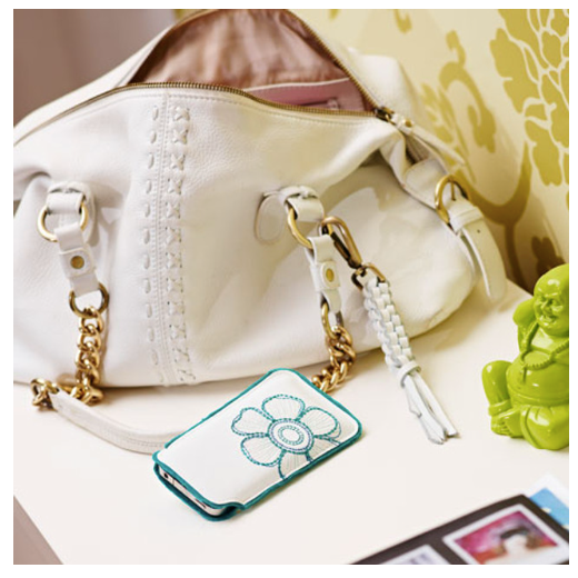 creative™ Petite Square Hoop