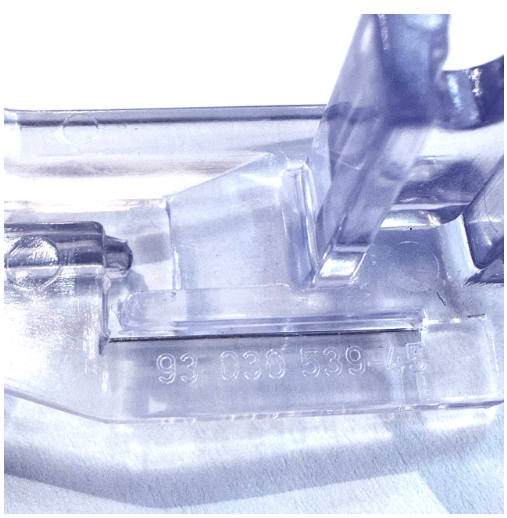 PFAFF Blindstitch Foot ( Clear View ) 93-030539-45