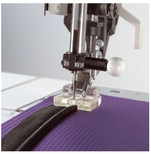 PFAFF Invisible Zipper Foot 820474096