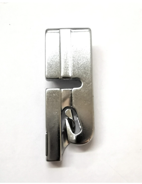 3mm Flat Hem Foot / Hemmer Foot Part Number 820284096 / 9869440100