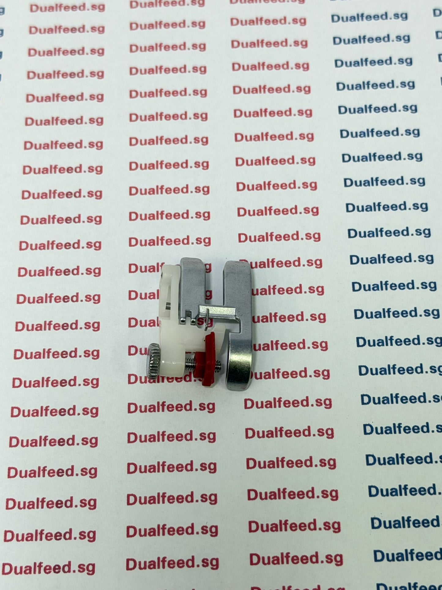 PFAFF Overcast Foot OEM – Professional Edge Finishing Presser Foot